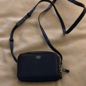 Vince Camuto clutch with strap